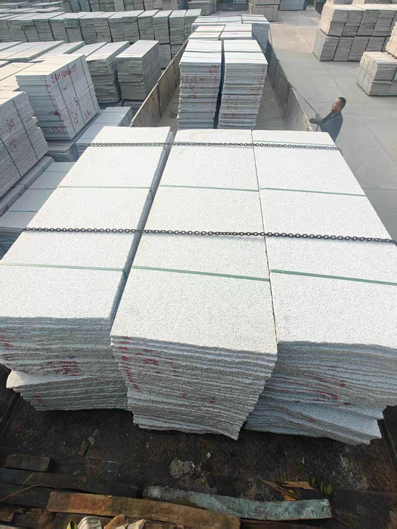 茂名芝麻白毛板，石材毛板